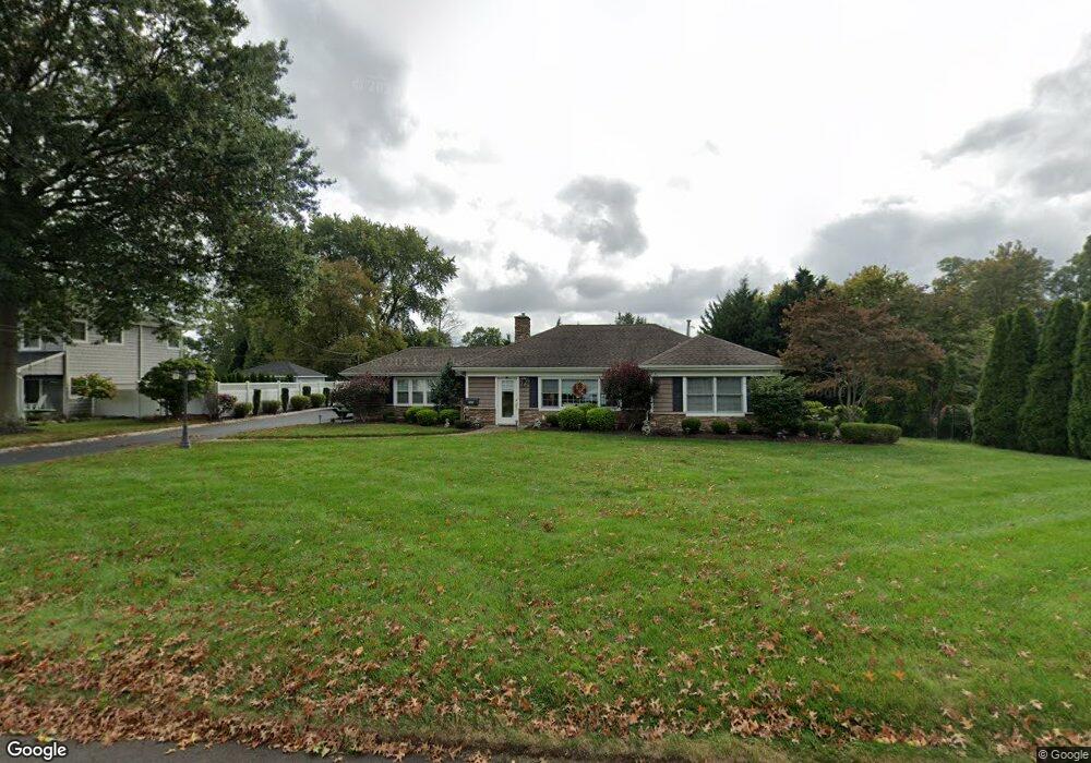 261 Rutledge Dr, Red Bank, NJ 07701 - photo 1