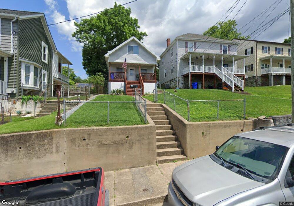 7 W C St, Brunswick, MD 21716 - photo 1