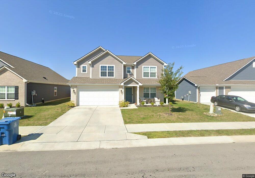 1438 Silver Pine Ln, Sheridan, IN 46069 - photo 1