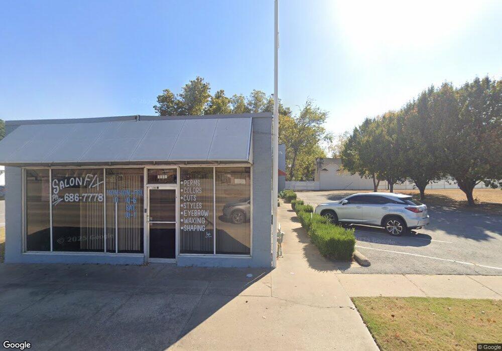 2013 W Okmulgee St, Muskogee, OK 74401 - photo 1