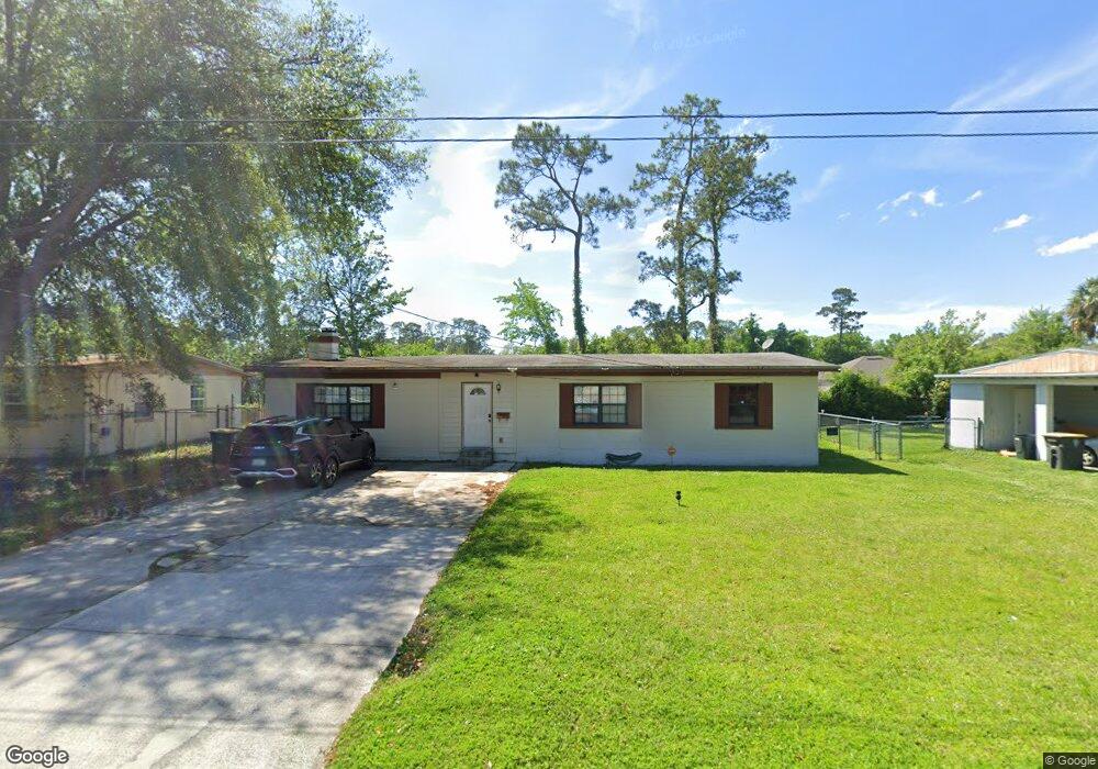 6112 Commodore Dr, Jacksonville, FL 32244 - photo 1