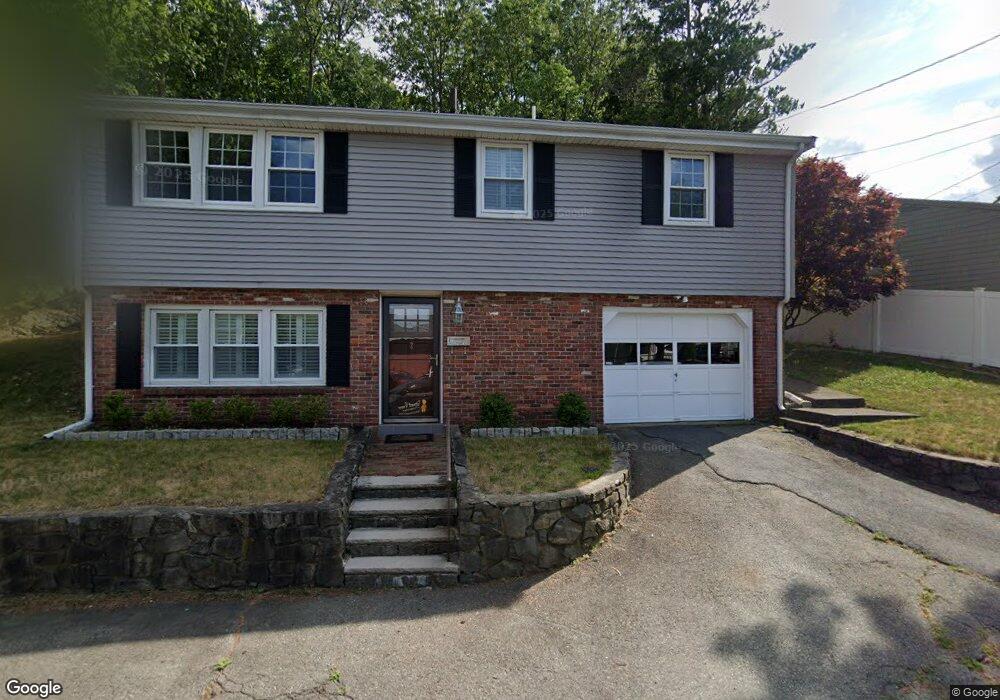 7 Sumner Rd, Salem, MA 01970 - photo 1