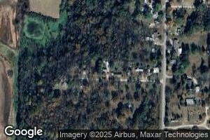 201 W 10th St, Calhoun, MO 65323