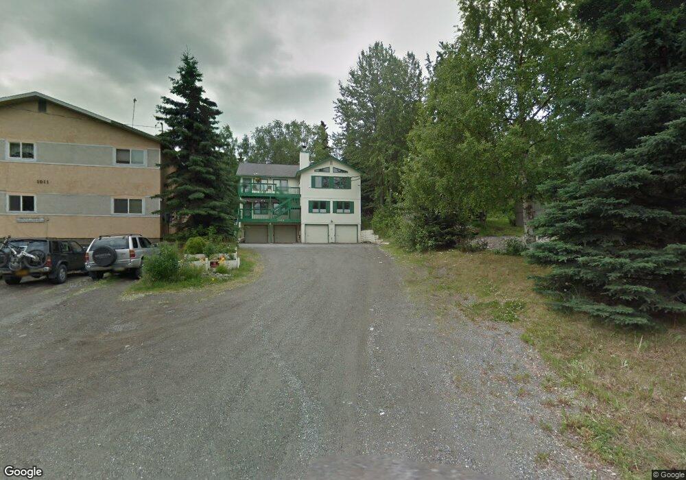 1919 Spenard Rd unit 3, Anchorage, AK 99503 - photo 1