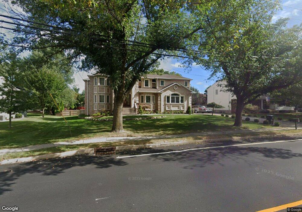 149 W Midland Ave, Paramus, NJ 07652 - photo 1