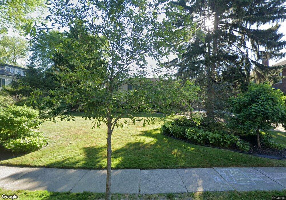 344 University Place, Grosse Pointe, MI 48230 - photo 1