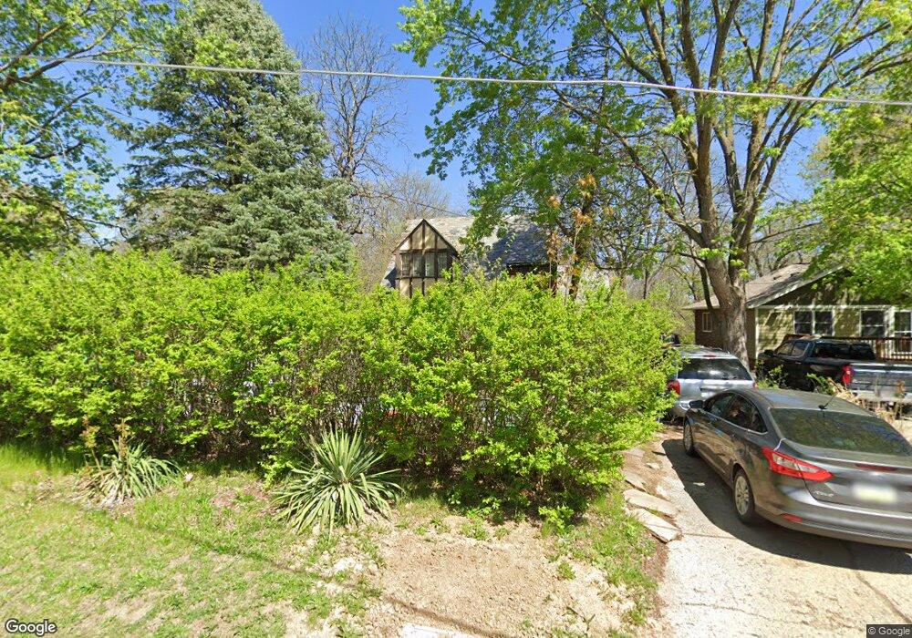 2605 Allison Ave, Des Moines, IA 50310 - photo 1
