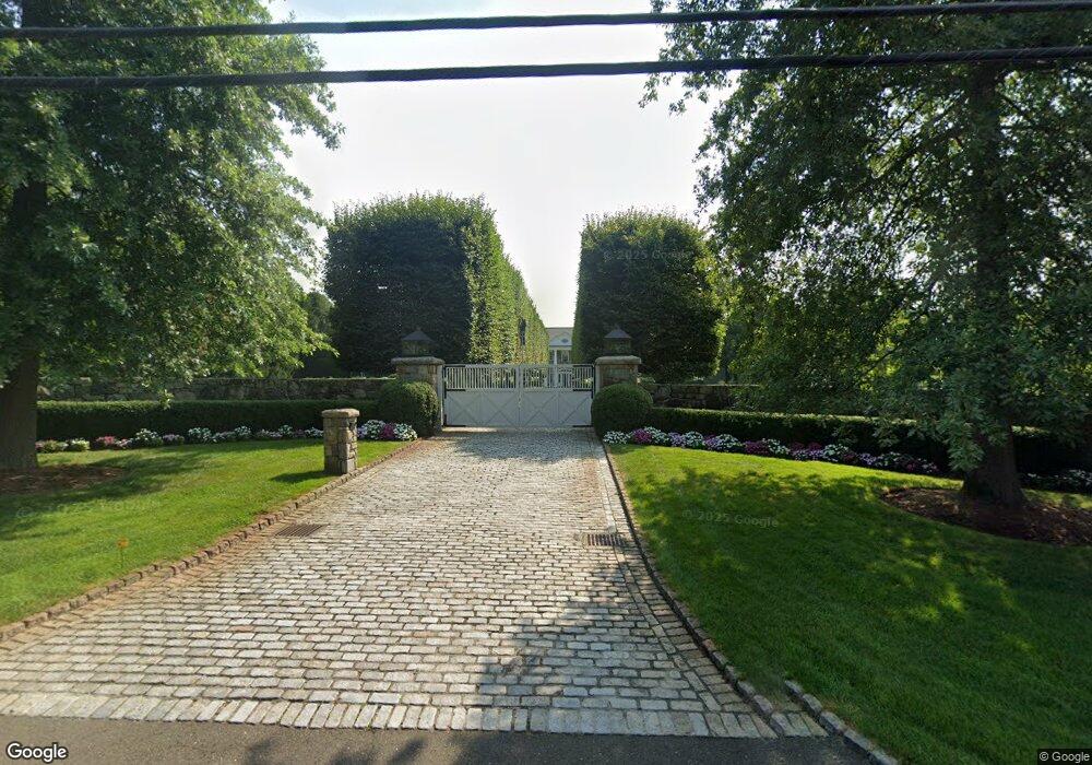 435 & 429 Round Hill Rd, Greenwich, CT 06831 - photo 1