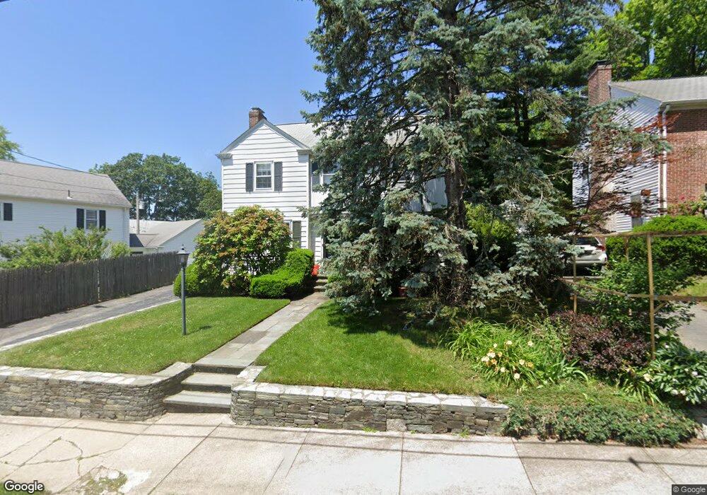 133 Progress St, Pawtucket, RI 02860 - photo 1