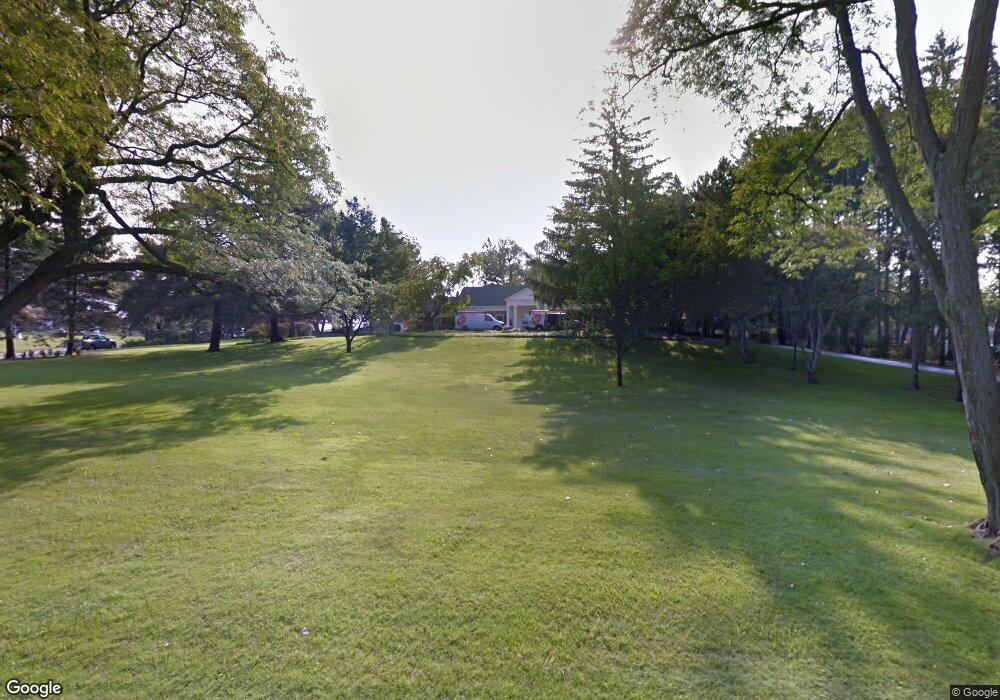 3501 Hawthorne Dr, Flint, MI 48503 - photo 1