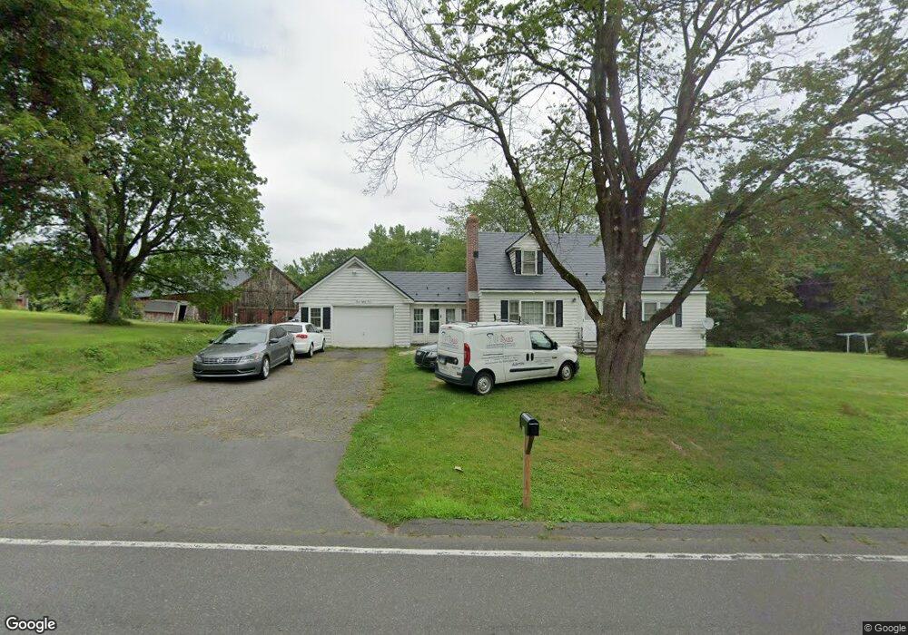 384 Remington St, Suffield, CT 06078 - photo 1