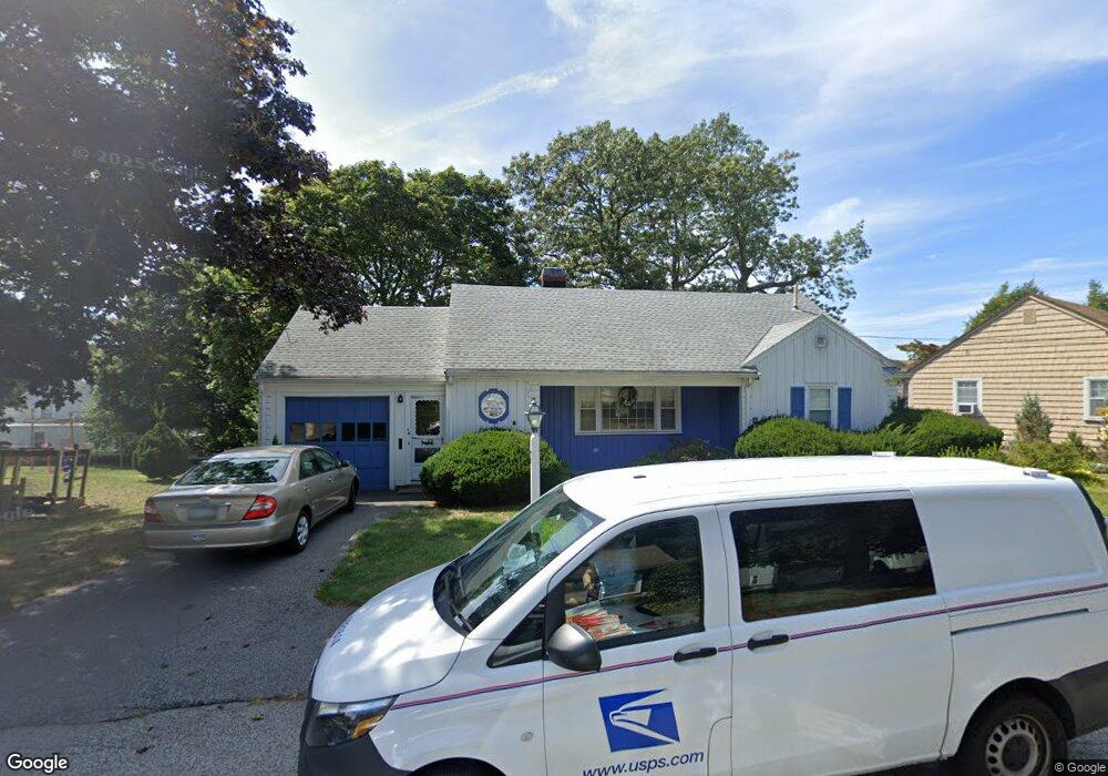 14 Fallgren Ln, East Weymouth, MA 02189 - photo 1