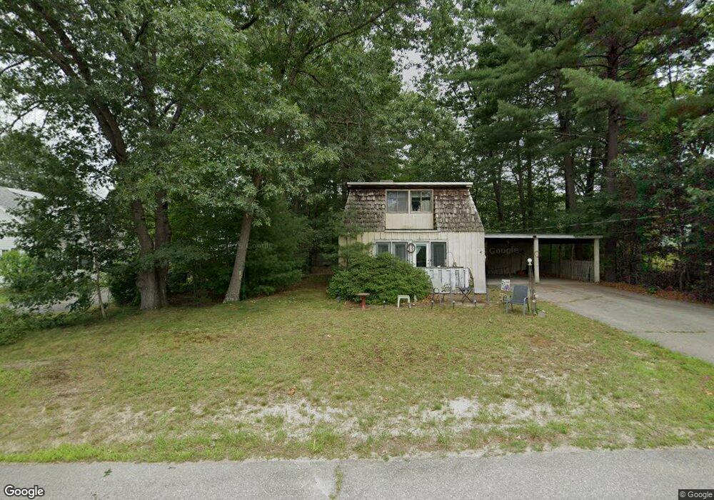 4 Nottingham St, Hudson, NH 03051 - photo 1