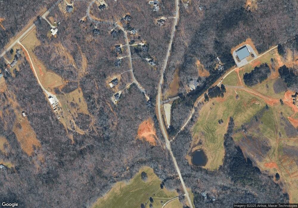 221 Tall Oaks Dr, Alto, GA 30510 - photo 1