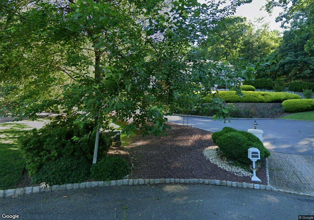 9 Honeysuckle Ct, Holmdel, NJ 07733 - photo 1