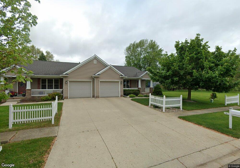 150 Beacon Point Pkwy S, Flushing, MI 48433 - photo 1