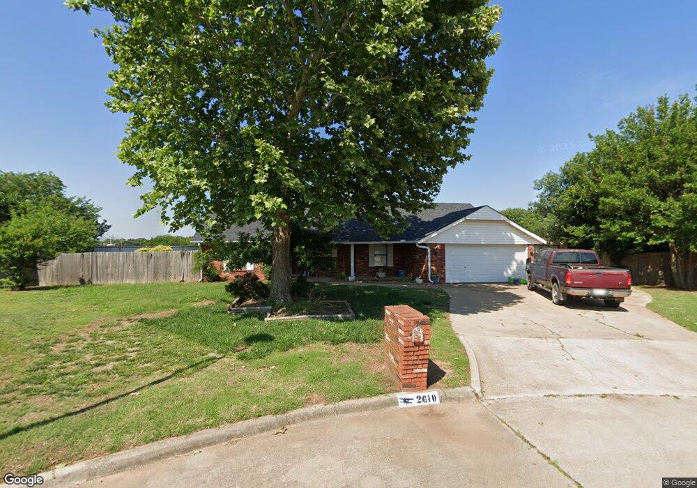 2610 Leigh St, Duncan, OK 73533 - photo 1