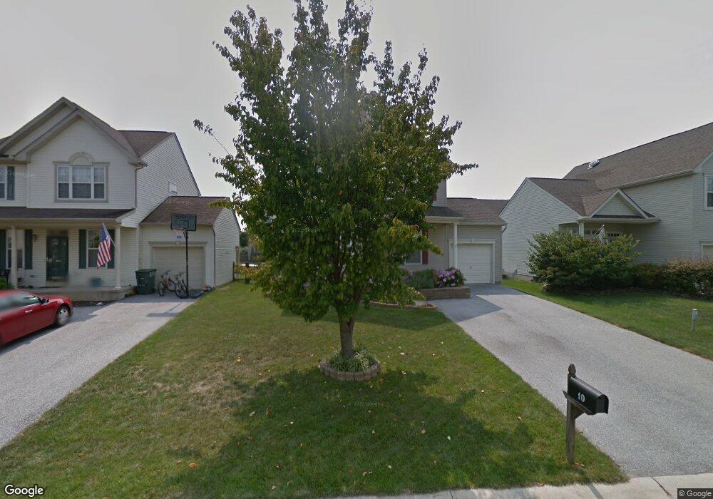 10 Kelly Dr, Bear, DE 19701 - photo 1