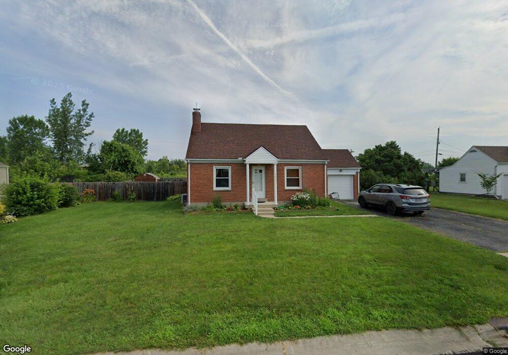 1913 Sunny Ridge Rd N, Dayton, OH 45414 - photo 1