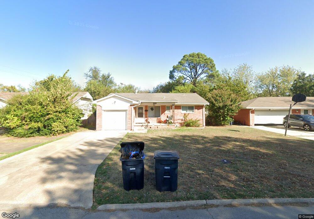 1202 Charles Dr, Shawnee, OK 74804 - photo 1