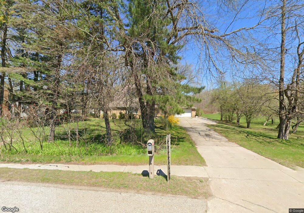 1339 E Isabella Rd, Midland, MI 48640 - photo 1