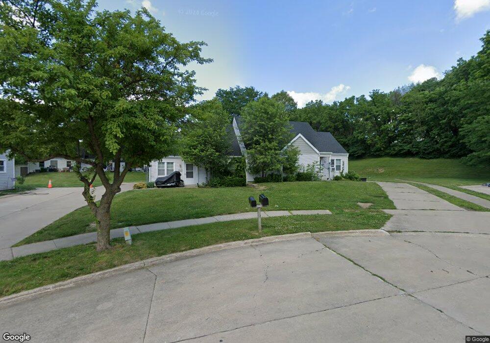 2306 SE 18th St, Des Moines, IA 50320 - photo 1