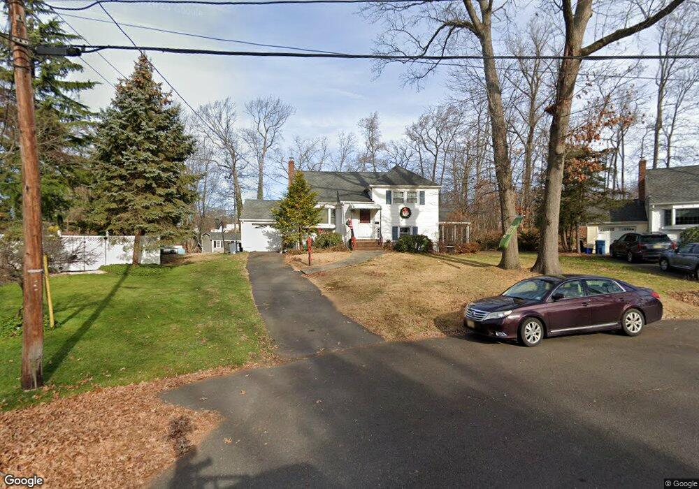 2379 Redwood Rd, Scotch Plains, NJ 07076 - photo 1