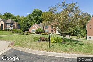 8390 Wycliffe Dr, Cincinnati, OH 45244