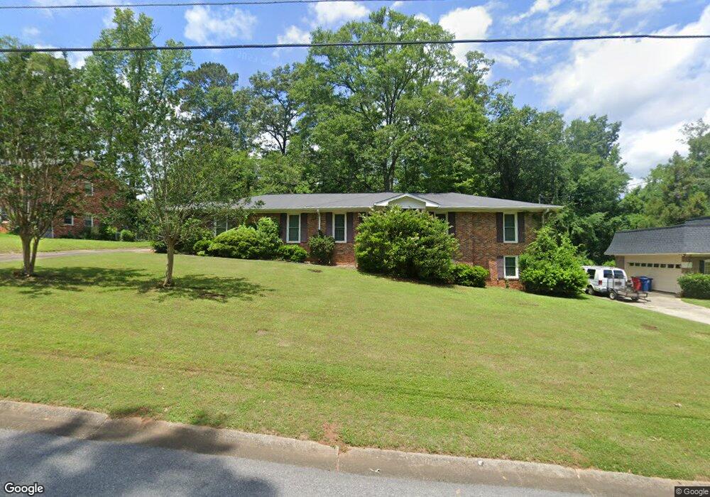 1620 Wesleyan Hills Dr, Macon, GA 31210 - photo 1