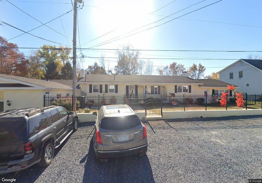 208 E 10th Ave, Ranson, WV 25438 - photo 1