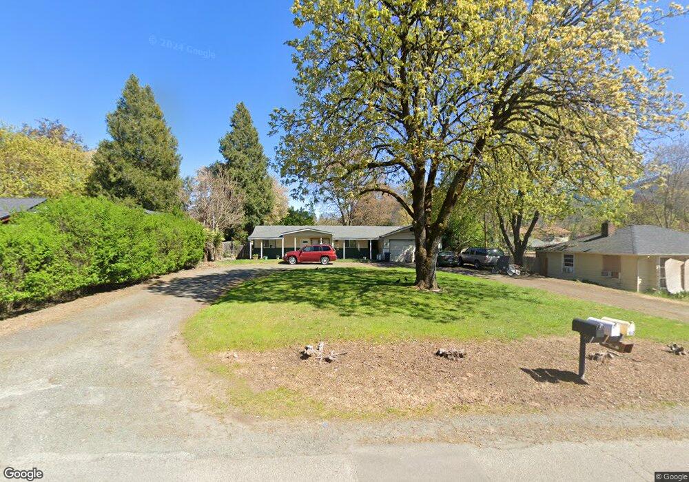 1415 Maple Ln, Grants Pass, OR 97527 - photo 1