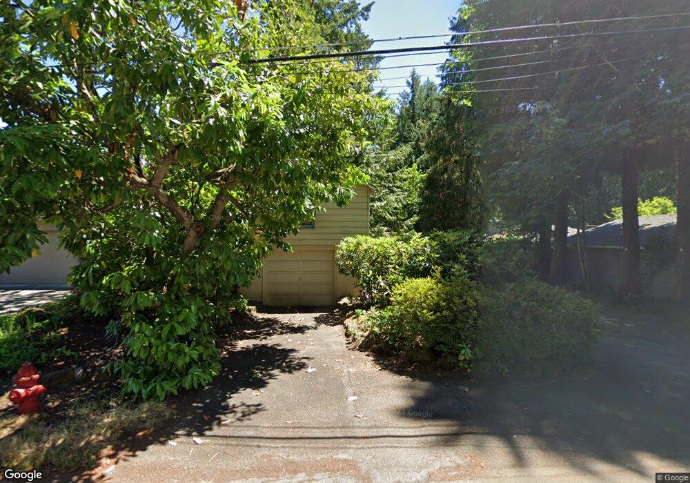 17292 Cedar Rd, Lake Oswego, OR 97034 - photo 1