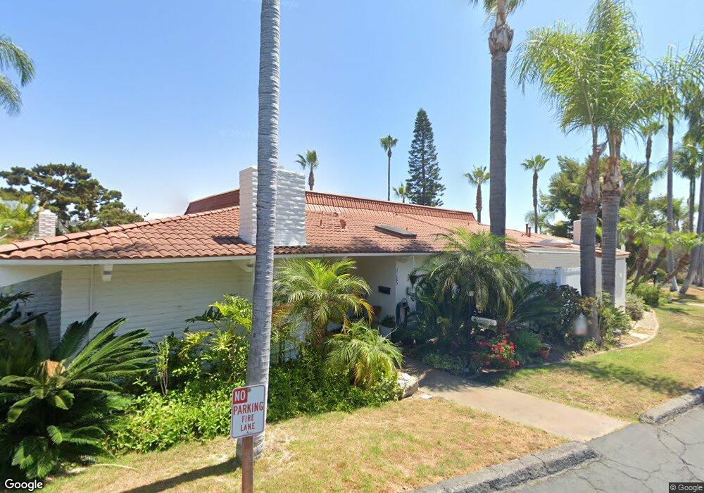 7185 Estrella de Mar Rd unit B, Carlsbad, CA 92009 - photo 1