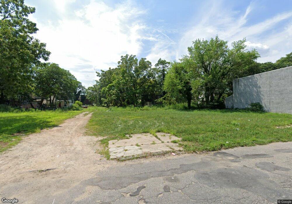 742 Walnut St, Camden, NJ 08103 - photo 1