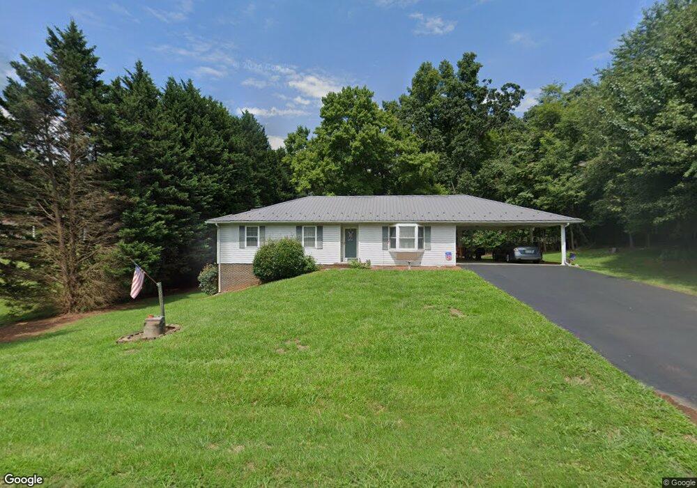 226 Holland Cir, Axton, VA 24054 - photo 1