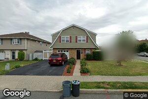 11 Ivy Ln, Wallington, NJ 07057