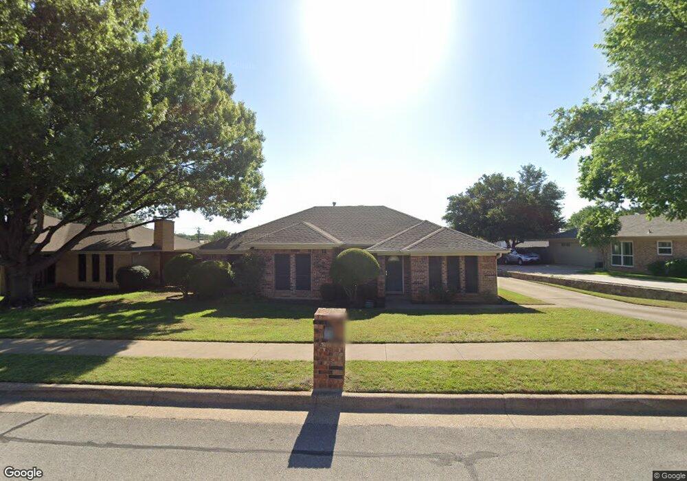 2816 Clearmeadow St, Bedford, TX 76021 - photo 1