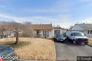 17 Piedmont Rd, Edison, NJ 08817