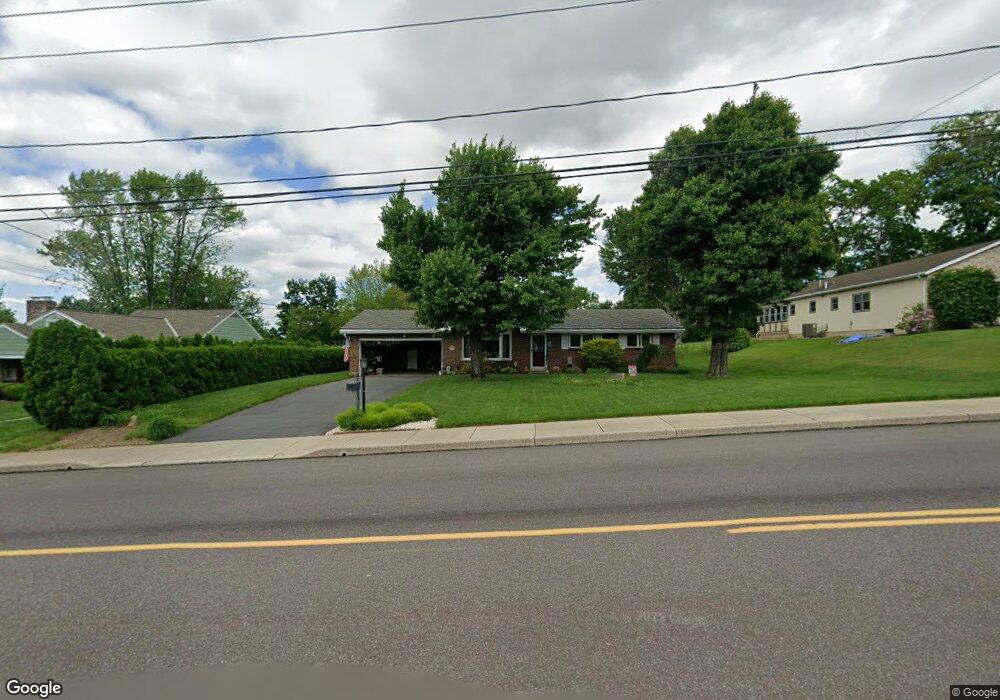 615 E Main St, Macungie, PA 18062 - photo 1