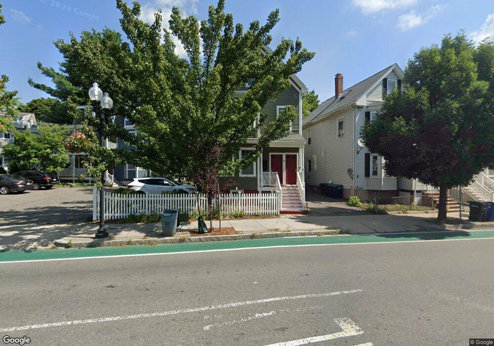 745 Somerville Ave unit 2, Somerville, MA 02143 - photo 1