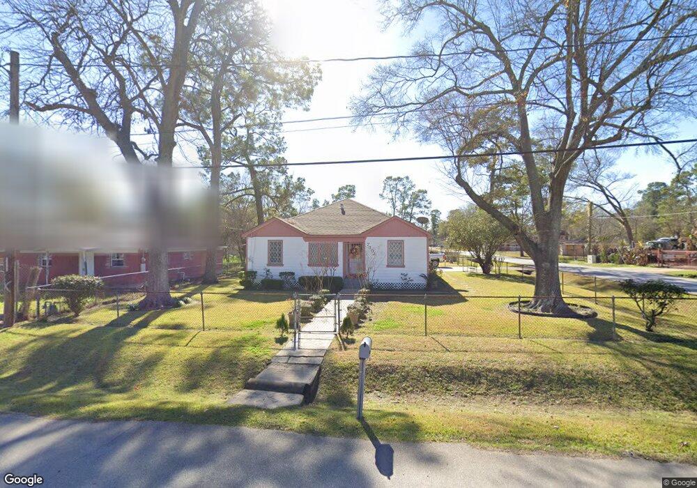 7302 W Knoll St, Houston, TX 77028 - photo 1