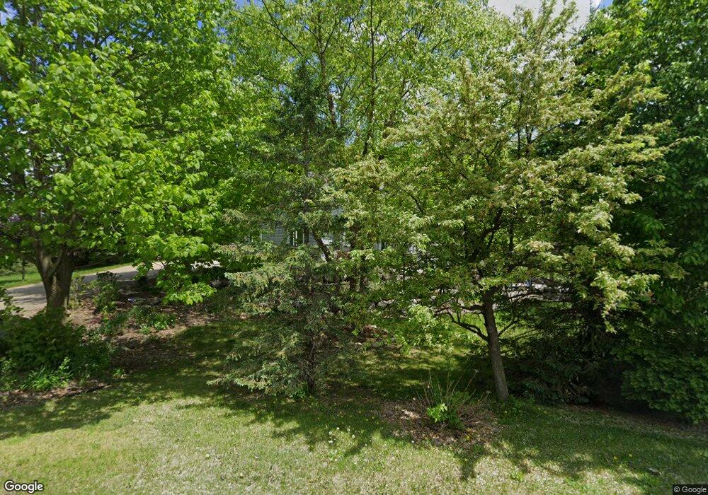 2424 Kathleen St, Fitchburg, WI 53711 - photo 1