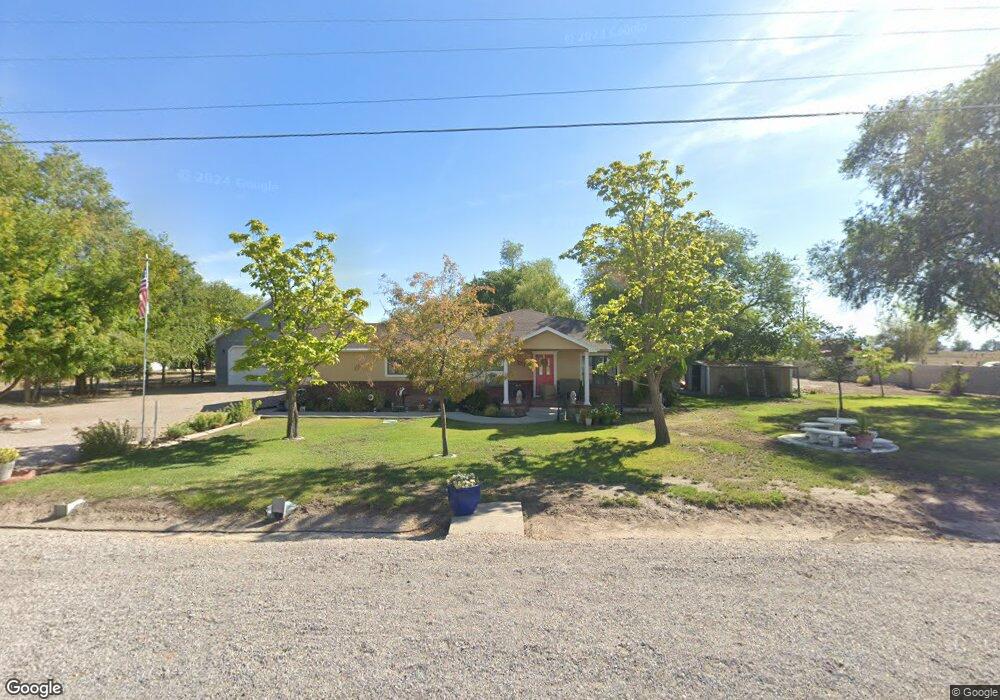 221 S Main St, Hinckley, UT 84635 - photo 1