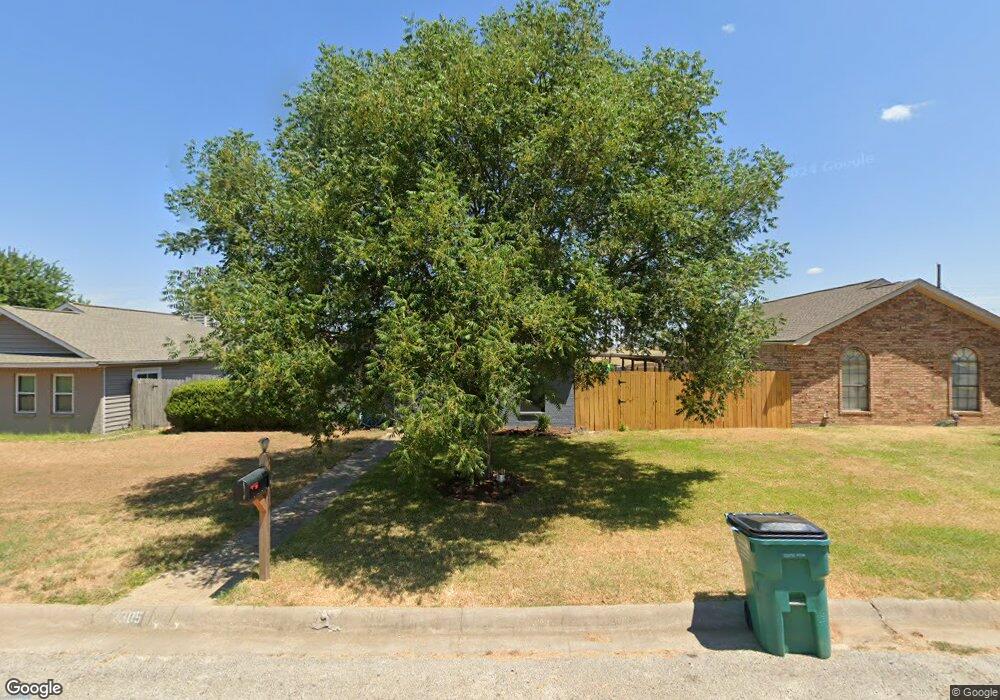 2305 Jodi Ln, Gainesville, TX 76240 - photo 1