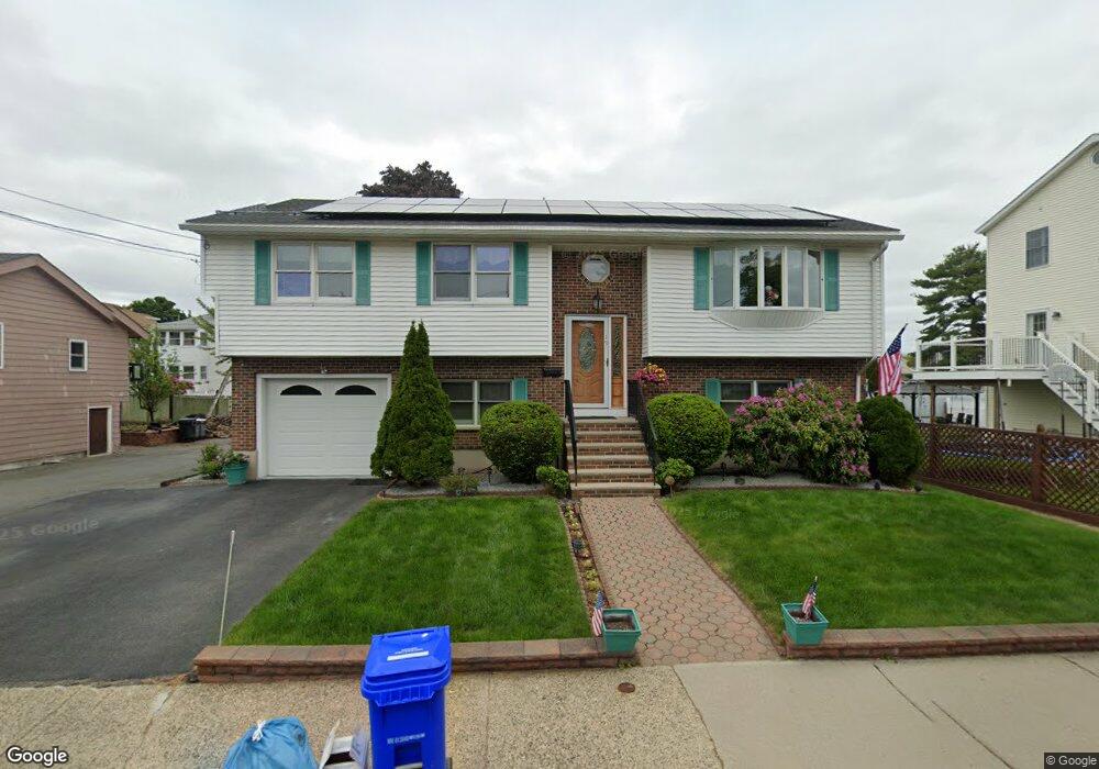 19 Shurtleff St, Malden, MA 02148 - photo 1