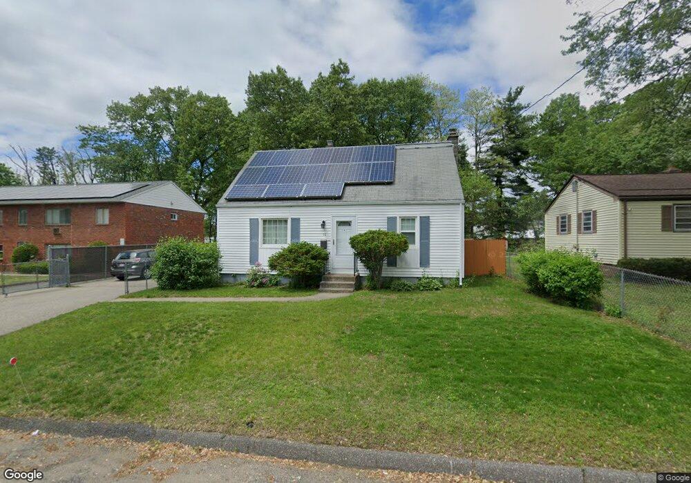 16 Leland Dr, Springfield, MA 01109 - photo 1