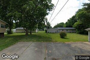 128 S Main Place, Tampico, IL 61283