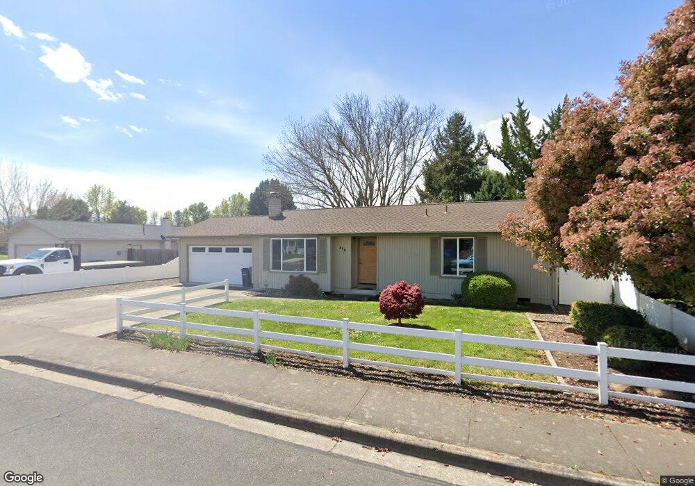 416 Glenn Way, Central Point, OR 97502 - photo 1