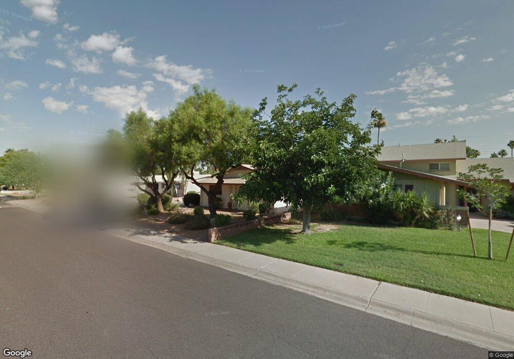 226 E Ellis Dr, Tempe, AZ 85282 - photo 1