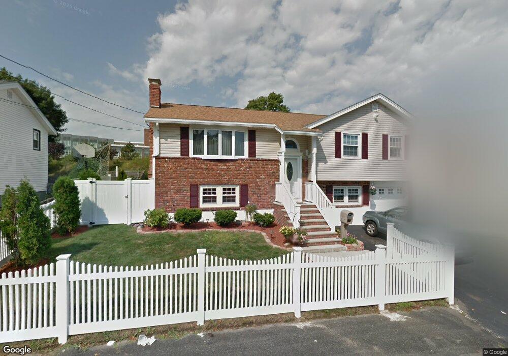 24 Puritan Rd, Salem, MA 01970 - photo 1